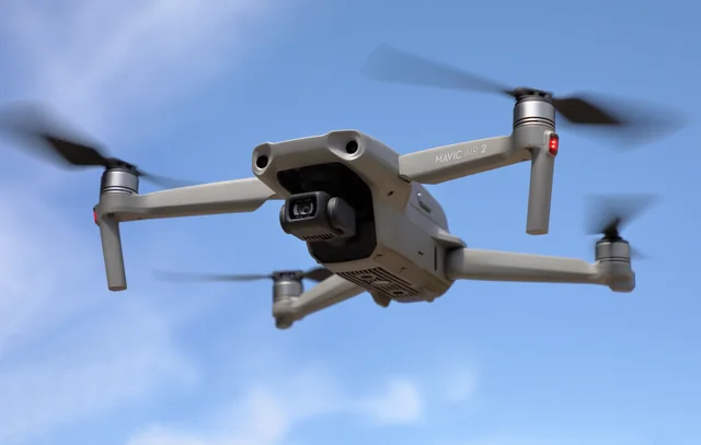 Reference photograph: DJI - Drohne Mavic Air 2 (b).